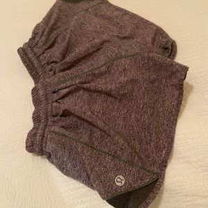 Lululemon hotty shorts size 2